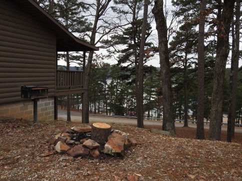 Exterior-shot-from-1BR-private-cabins-1